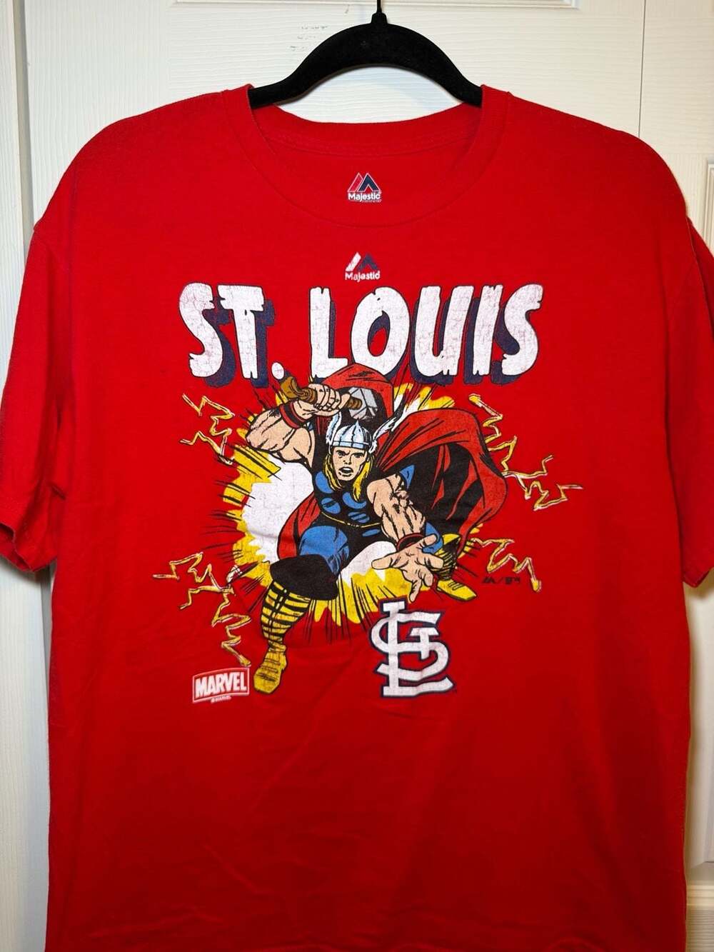 Majestic St. Louis Cardinals Thor Marvel T-Shirt Size L Red